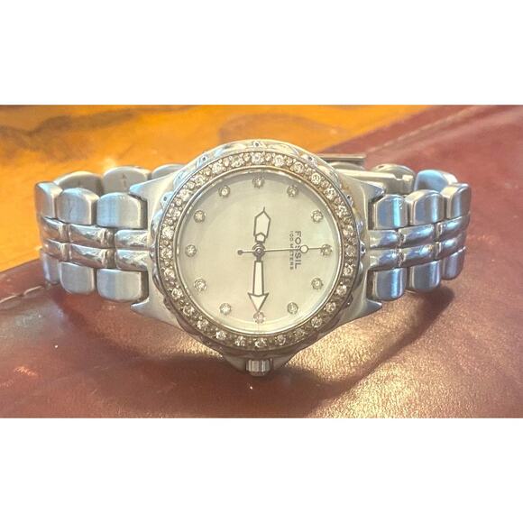 Women's Silver tone AM-3479 Fossil Blue Watch, WR 100M, Locking Clasp - Picture 2 of 4